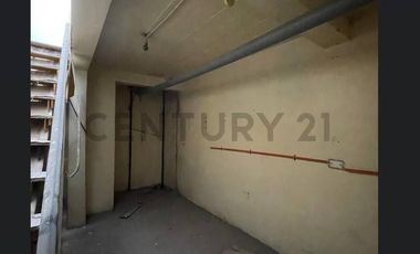 SE ARRIENDA LOCAL LA REINA