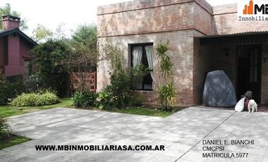 Tigre venta casa 4 ambientes en Barrio Cerrado Santa Maria de Tigre