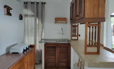 Suite amoblada de alquiler en la Urb. Santa Cecilia, Los Ceibos