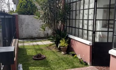 Casa de 5 ambientes Morón Sur