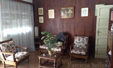 Casa de 5 ambientes Morón Sur