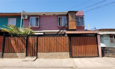 Casa en Venta en Las Tórtolas con Padre Hurtado