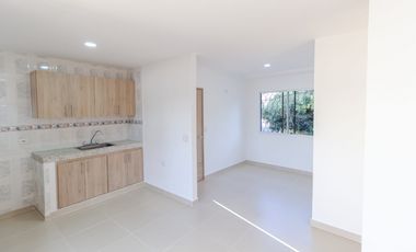 Venta, Casa con 2 apartamentos, local Sa Francisco, Santa Marta.