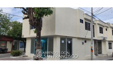 Venta, Casa con 2 apartamentos, local Sa Francisco, Santa Marta.