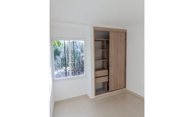Venta, Casa con 2 apartamentos, local Sa Francisco, Santa Marta.