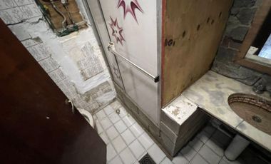 VENTA DE CASA 3 AMBIENTES A RECICLAR - ZONA COMERCIAL - LOTE DE 400 M² - MONTE GRANDE