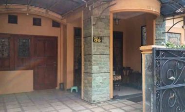 Rumah Mewah Siap Huni Dekat Kampus Kota Malang