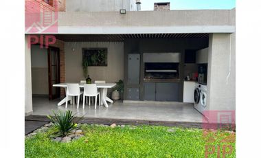 Chalet en Venta Villa Sarmiento / Moron (B110 715)