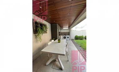Chalet en Venta Villa Sarmiento / Moron (B110 715)