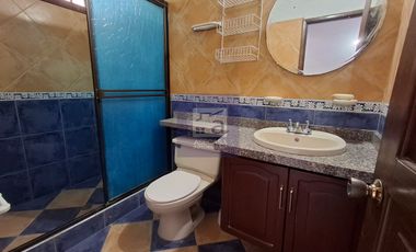 COD. 6255 - SE ARRIENDA CASA CAMPESTRE - BARRIO: VEREDA LOS COLORADOS