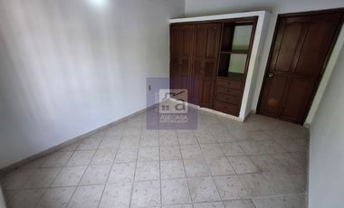 COD. 6255 - SE ARRIENDA CASA CAMPESTRE - BARRIO: VEREDA LOS COLORADOS