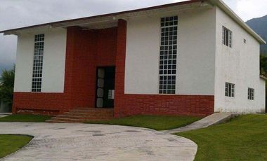 QUINTA EN VENTA CARRETERA NACIONAL SANTIAGO NUEVO LEON