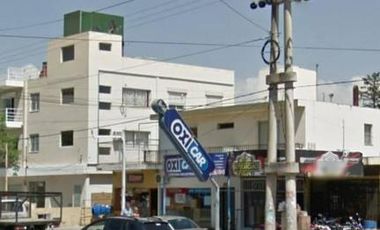 Local Comercial sobre Carcano con salida a calle Peron