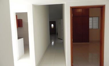 casa en venta en quinta bosch. Cod V10224
