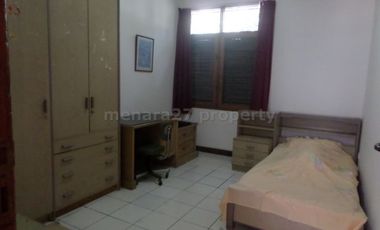 Rumah cocok untuk kantor dekat setrasari mall jalan ramai