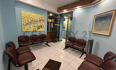 Rebajada !Se vende excelente Oficina Viña del Mar