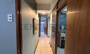 Rebajada !Se vende excelente Oficina Viña del Mar