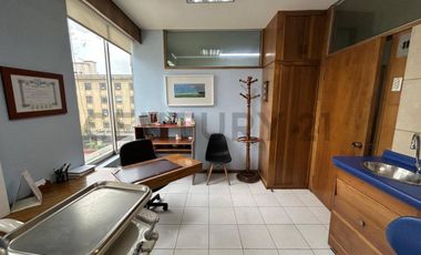 Rebajada !Se vende excelente Oficina Viña del Mar