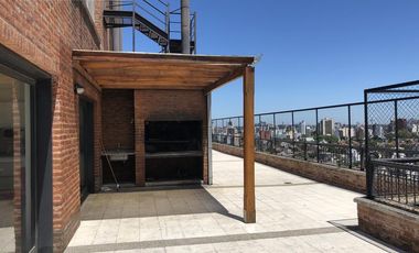 Venta departamento 4 ambientes con dependencia y cochera