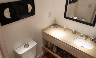 Venta departamento 4 ambientes con dependencia y cochera