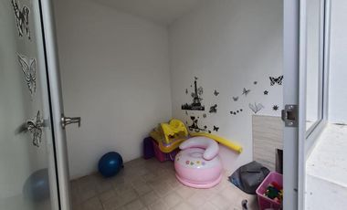 casa en venta en quinta oriental. Cod V2095