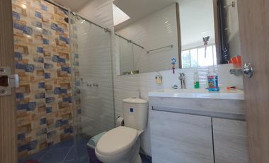 casa en venta en quinta oriental. Cod V2095