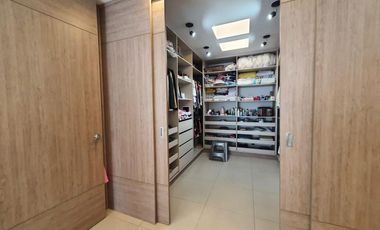 casa en venta en quinta oriental. Cod V2095