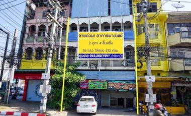 Commercial Building For Sale! Prime location 2 units Khuang Singh intersection Changphueak Rd. Chiangmai/04-CB-63009