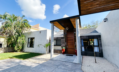 CASA EN VENTA CLUB DE GOLF LA CEIBA MERIDA