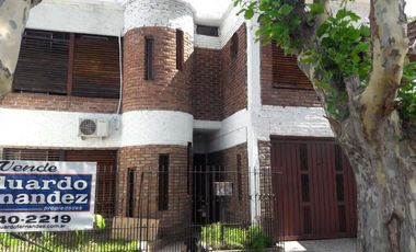 Casa en venta en Lanus Oeste