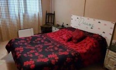 EXCELENTE CHALET DE 6 AMBIENTES SOBRE LOTE DE 980m2 EN SIERRA DE LOS PADRES