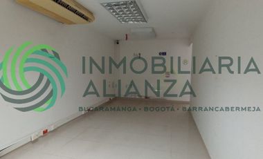 edificio en arriendo en antonia santos. Cod A14782
