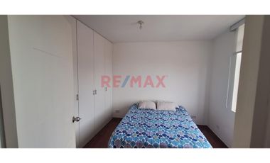 Muy Linda Casa De 3 Pisos En Venta En Playa Arica