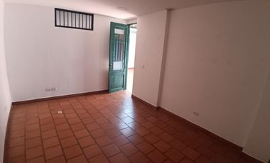 local en arriendo en la ceja. Cod A60985