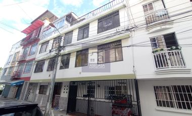 COD. 10688 - SE ARRIENDA APARTAMENTO - BARRIO: SAN JORGE II