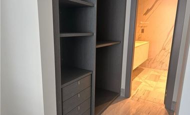 Alquiler/Venta de Moderno y Lujoso Apto en Bella Vista (MM)