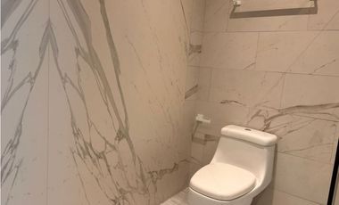 Alquiler/Venta de Moderno y Lujoso Apto en Bella Vista (MM)