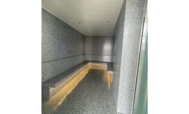Alquiler/Venta de Moderno y Lujoso Apto en Bella Vista (MM)
