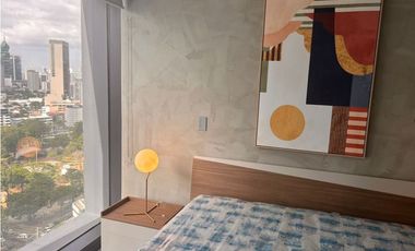 Alquiler/Venta de Moderno y Lujoso Apto en Bella Vista (MM)