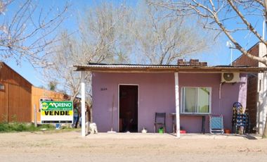 Amplia casa 5 ambientes con patio de grandes dimensiones