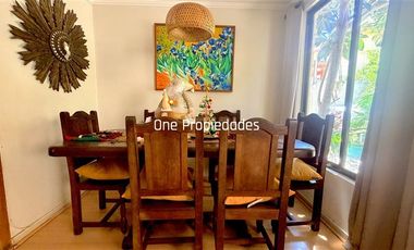 Venta Casa 4D3B cerca Municipalidad Peñalolen terreno 205m