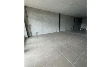 VILLALOBOS PLAZA/LOCALES $950/ALQUILER