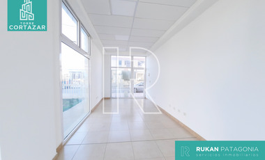#Alquiler_RUKAN Local Comercial | TORRE CORTAZAR | Local 11 | 37 m2 | Calle J. M. ESTRADA | Caleta Olivia.