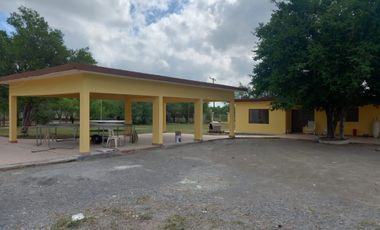 QUINTA EN VENTA EN PESQUERIA