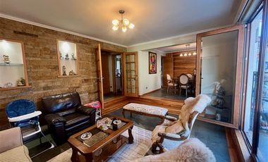 Casa en Venta en COD37266 Casa en Exclusivo Sector Los Pablos