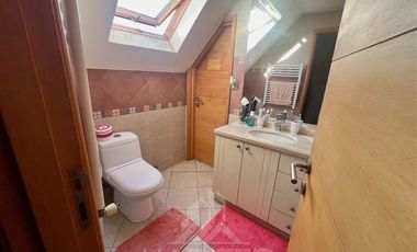 Casa en Venta en COD37266 Casa en Exclusivo Sector Los Pablos