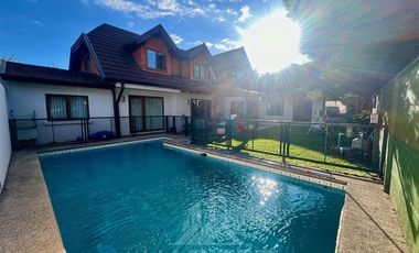 Casa en Venta en COD37266 Casa en Exclusivo Sector Los Pablos