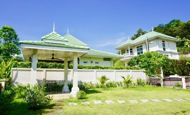 2 bed Colonial stye house for rent or sale in Mae Rim, Chiang Mai