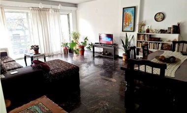 VENTA DE AMPLIO Y HERMOSO DPTO EN CALLE COLÓN- CIUDAD DE MENDOZA