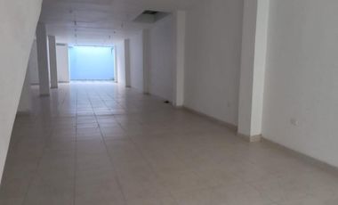 local en arriendo en el centro. Cod A106368